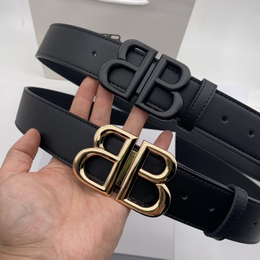 Balenciaga - Image 9