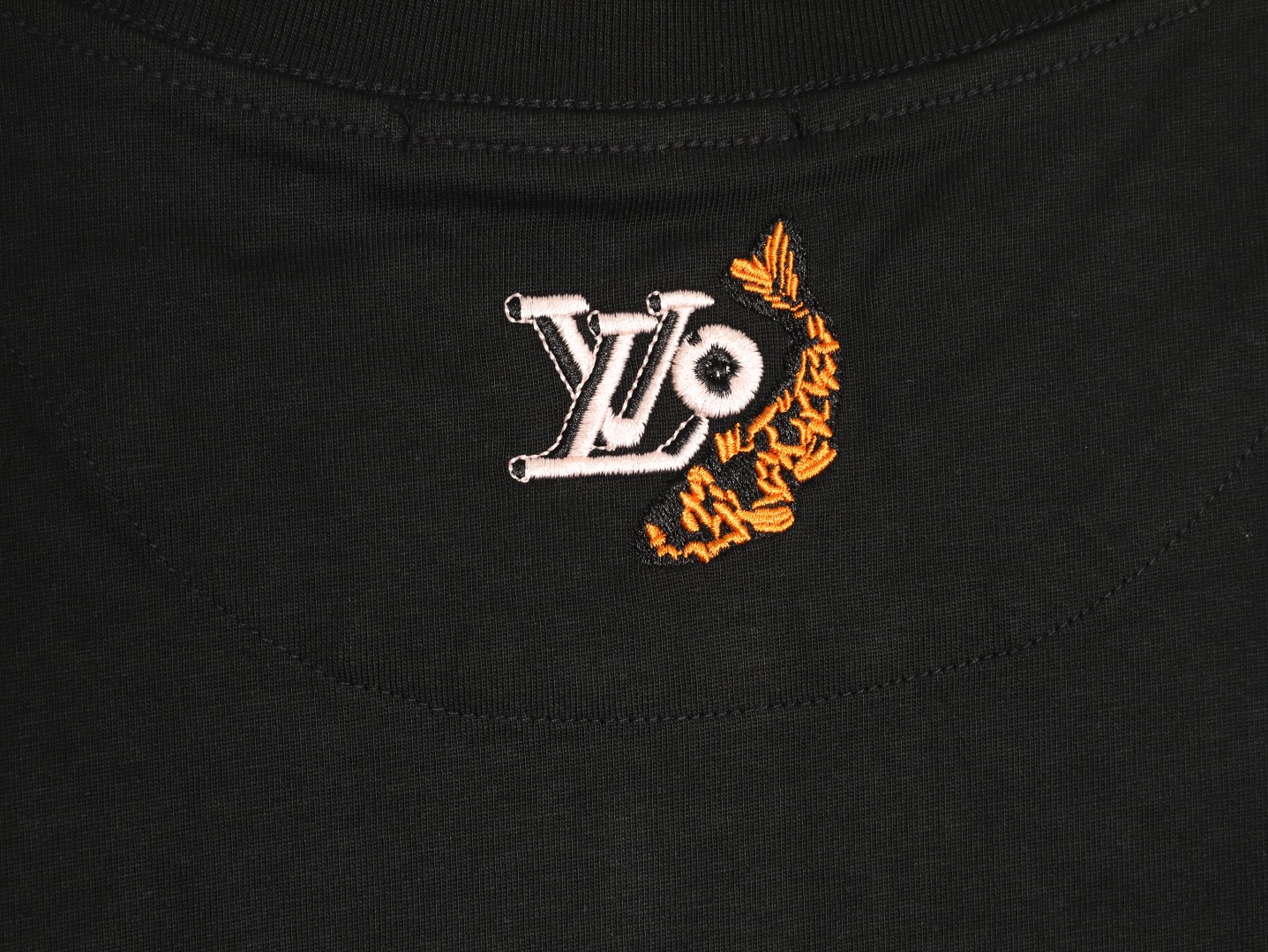 Louis Vuitton - Image 9