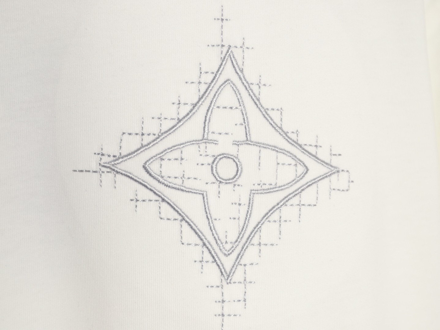 Louis Vuitton - Image 5