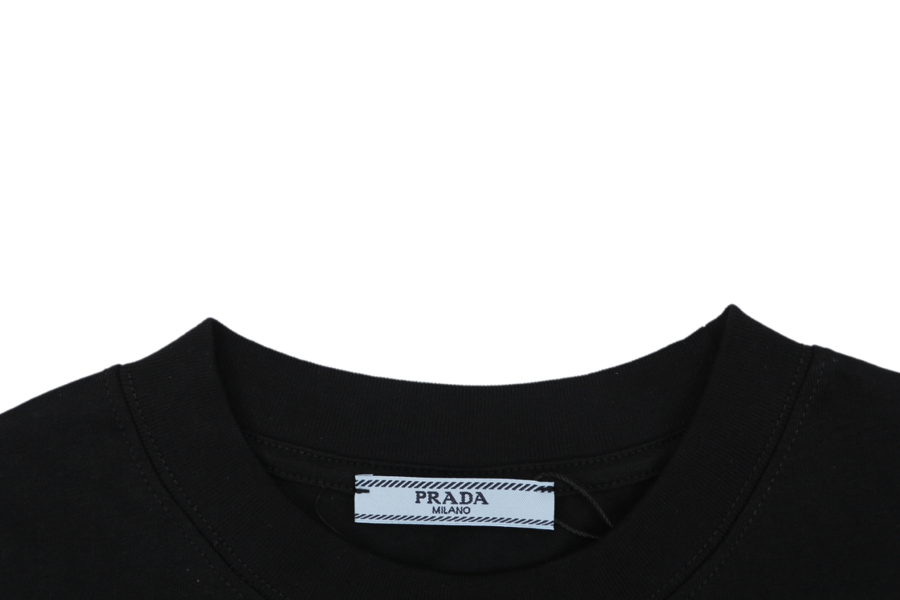Prada - Image 3