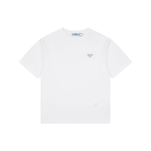 Alternative view of Prada