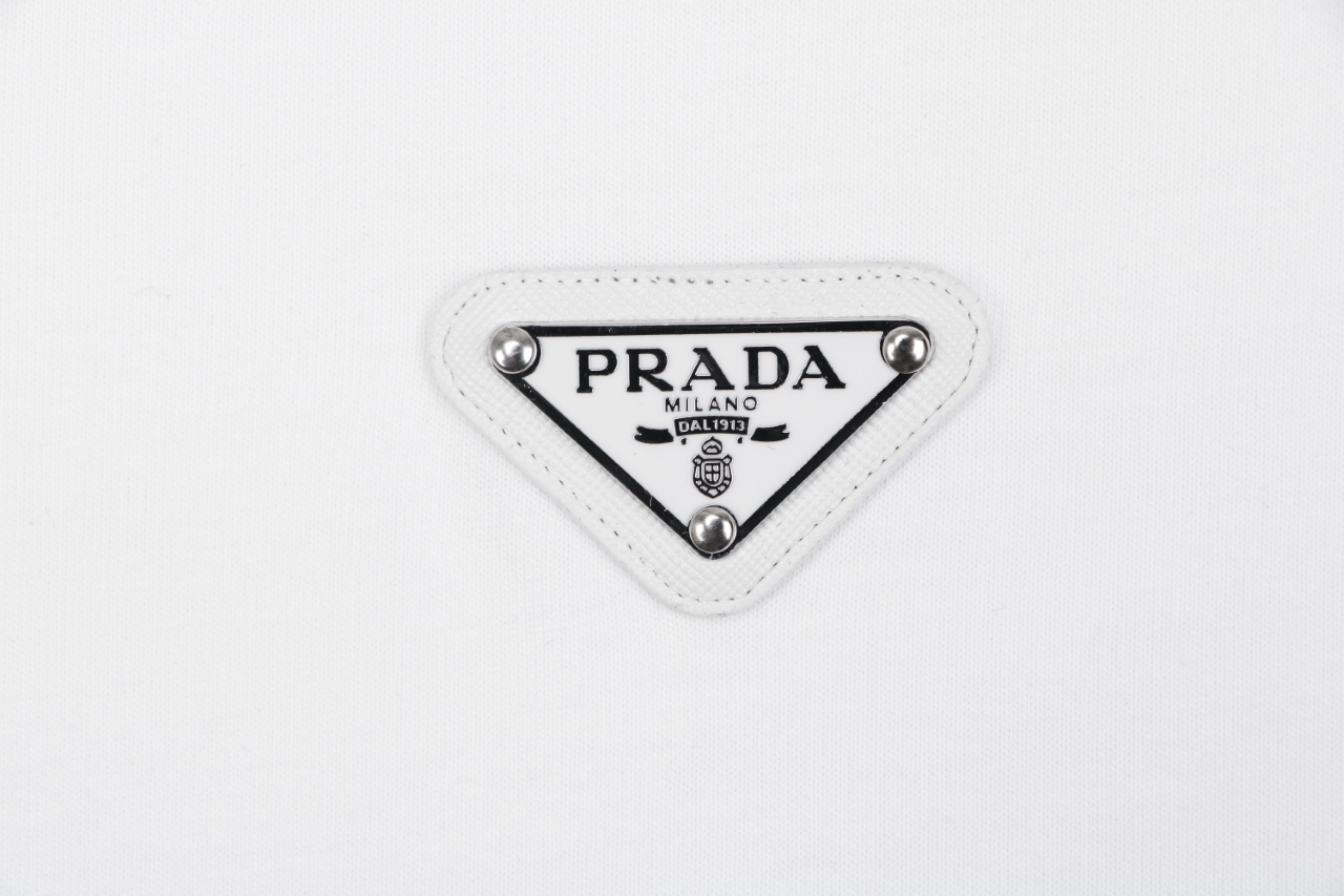 Prada - Image 6