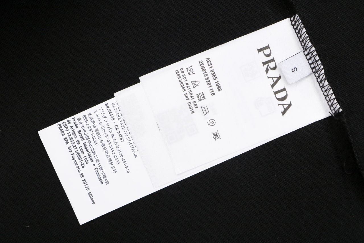Prada - Image 9