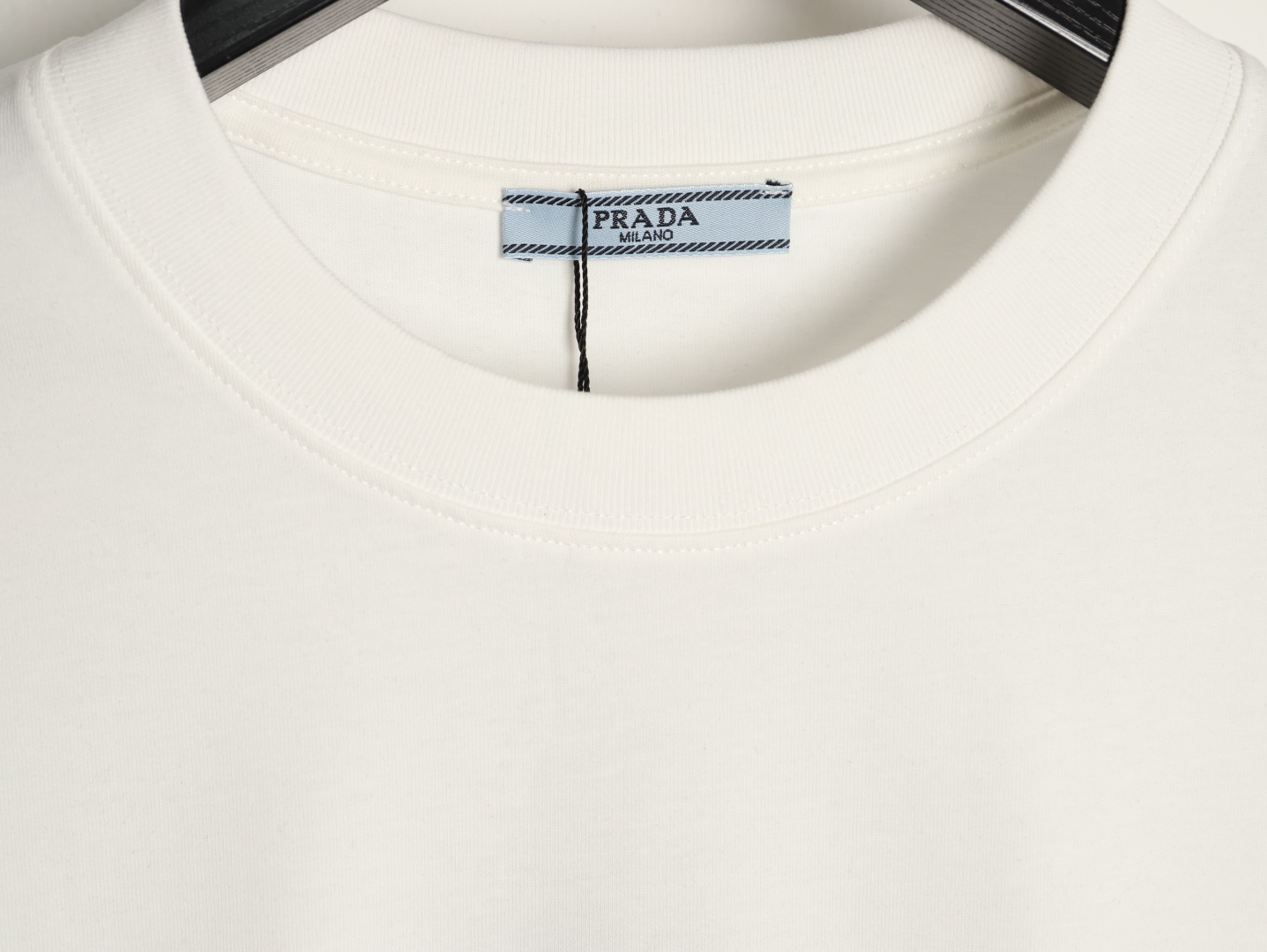 Prada - Image 6