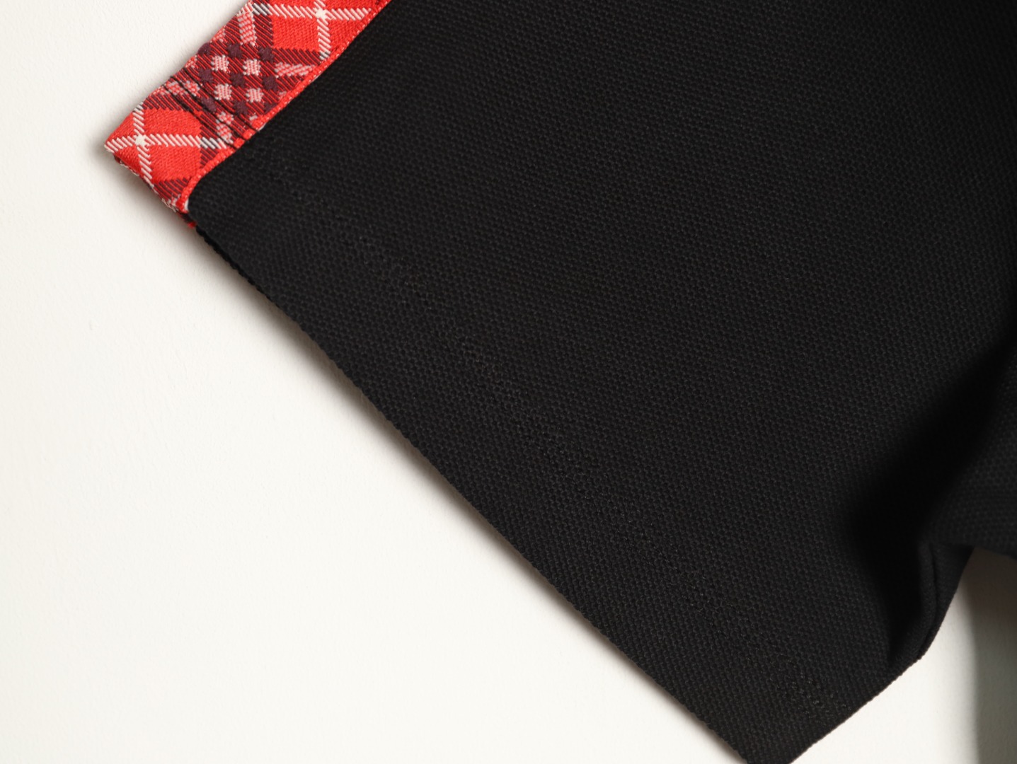 Burberry - Image 9