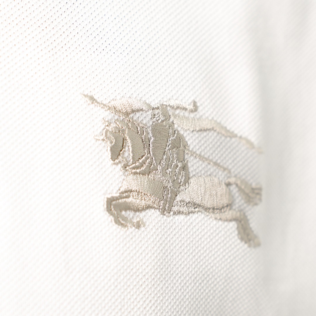 Burberry - Image 9