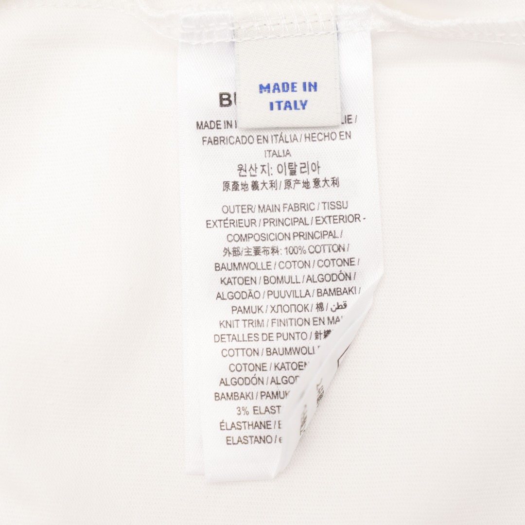 Burberry - Image 7