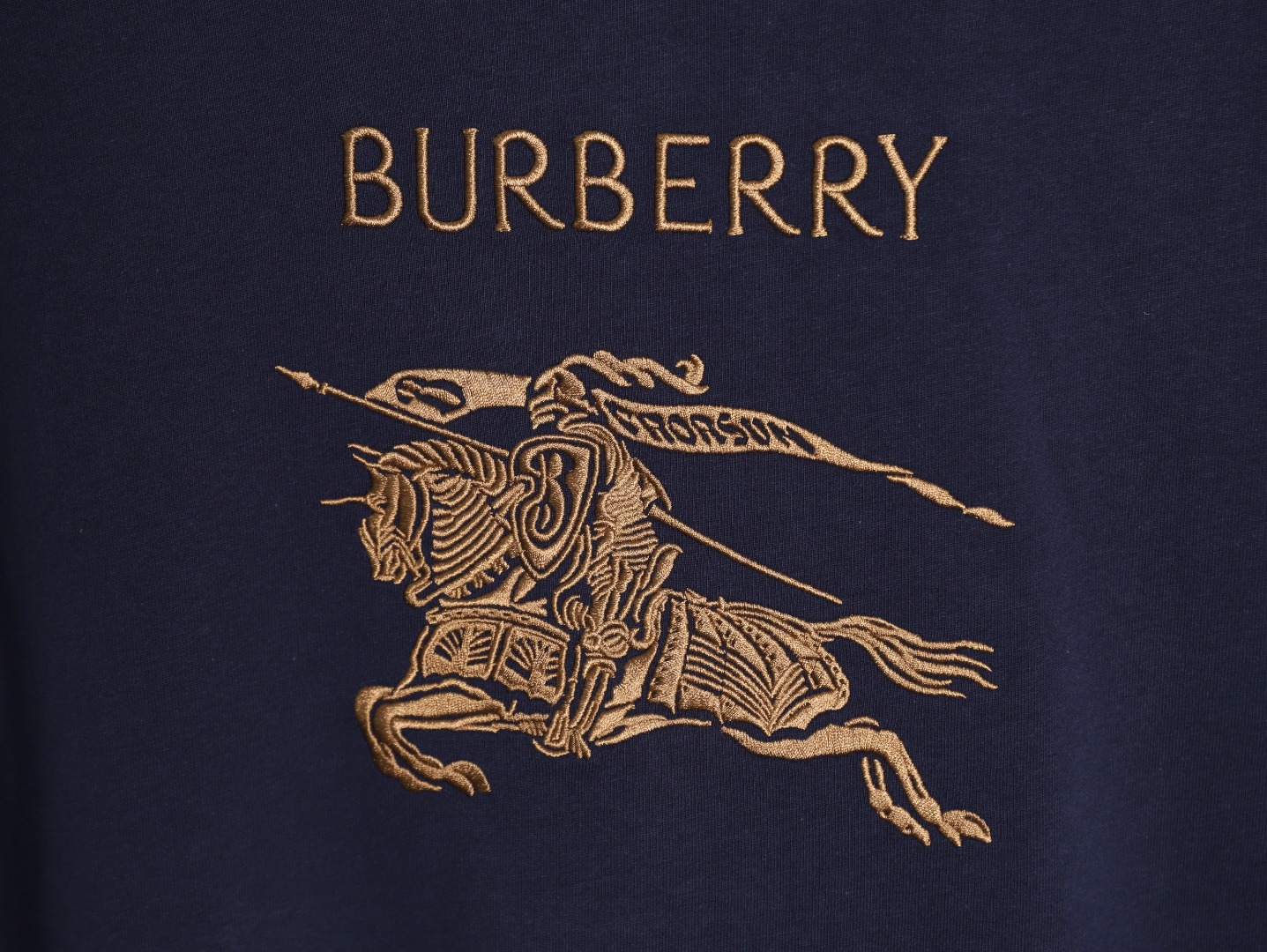 Burberry - Image 5