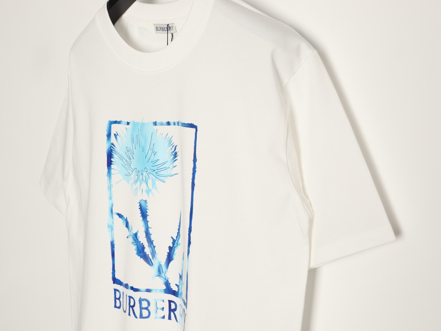 Burberry - Image 4