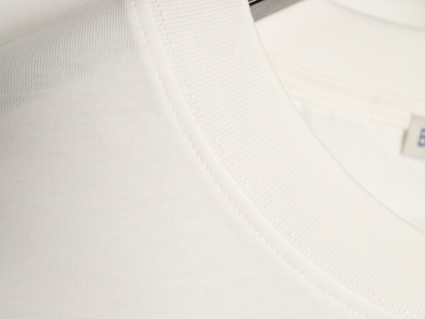 Burberry - Image 8