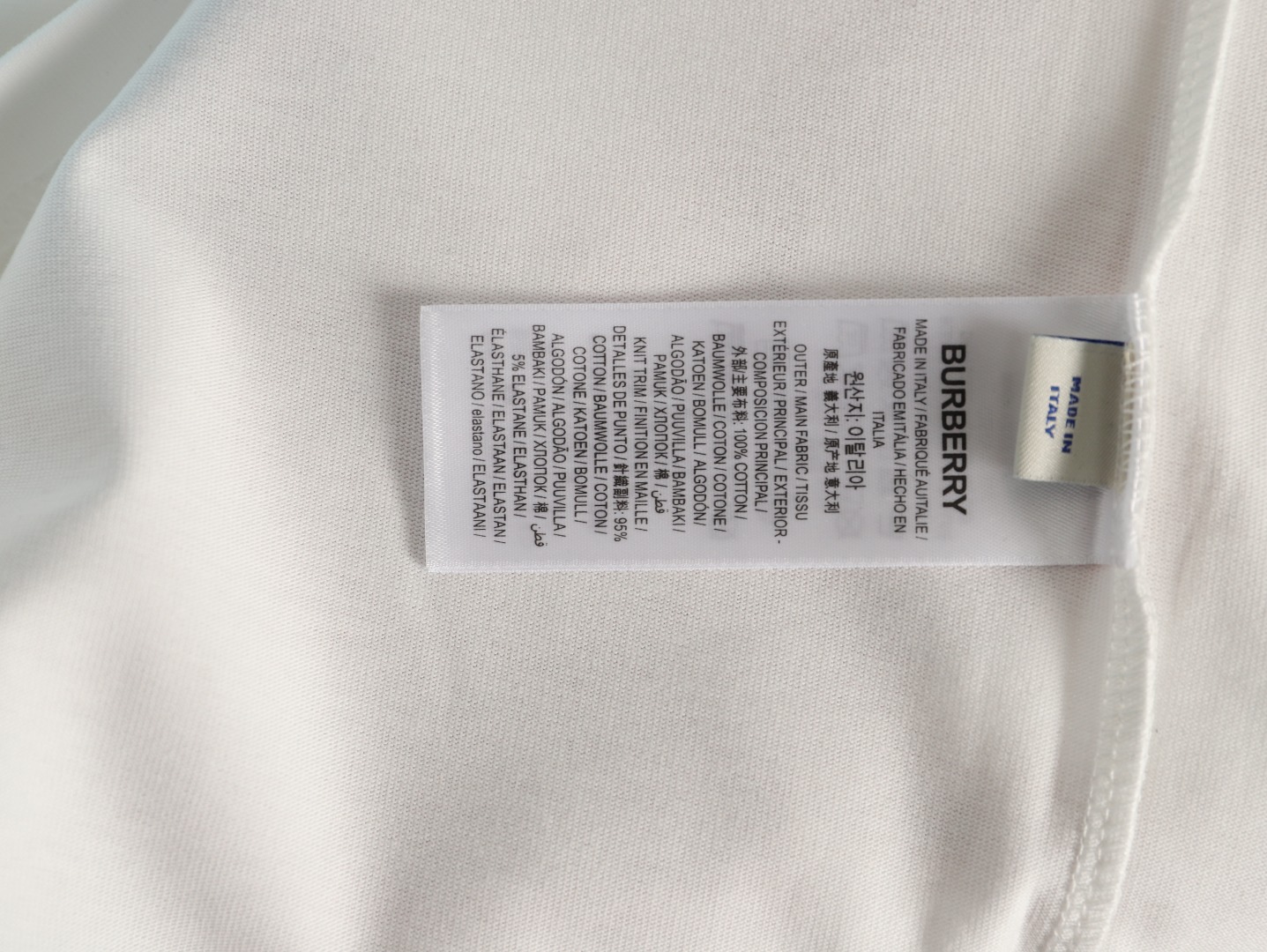 Burberry - Image 10
