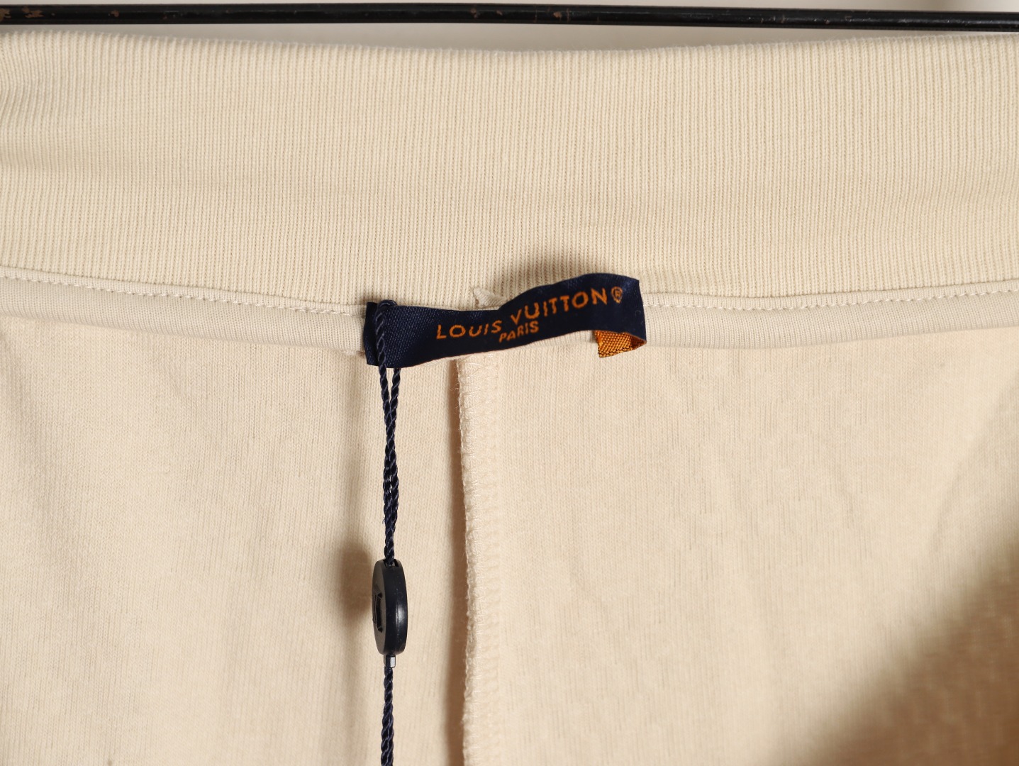 Louis Vuitton - Image 9