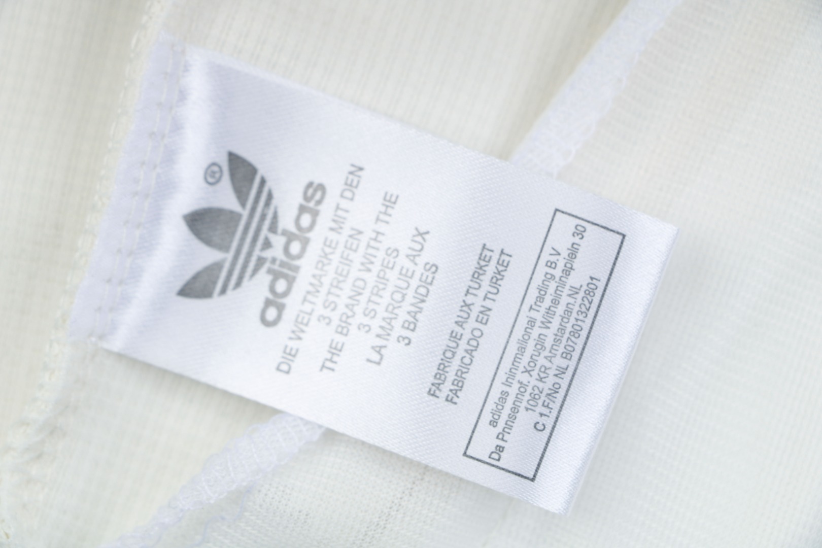 Adidas - Image 9