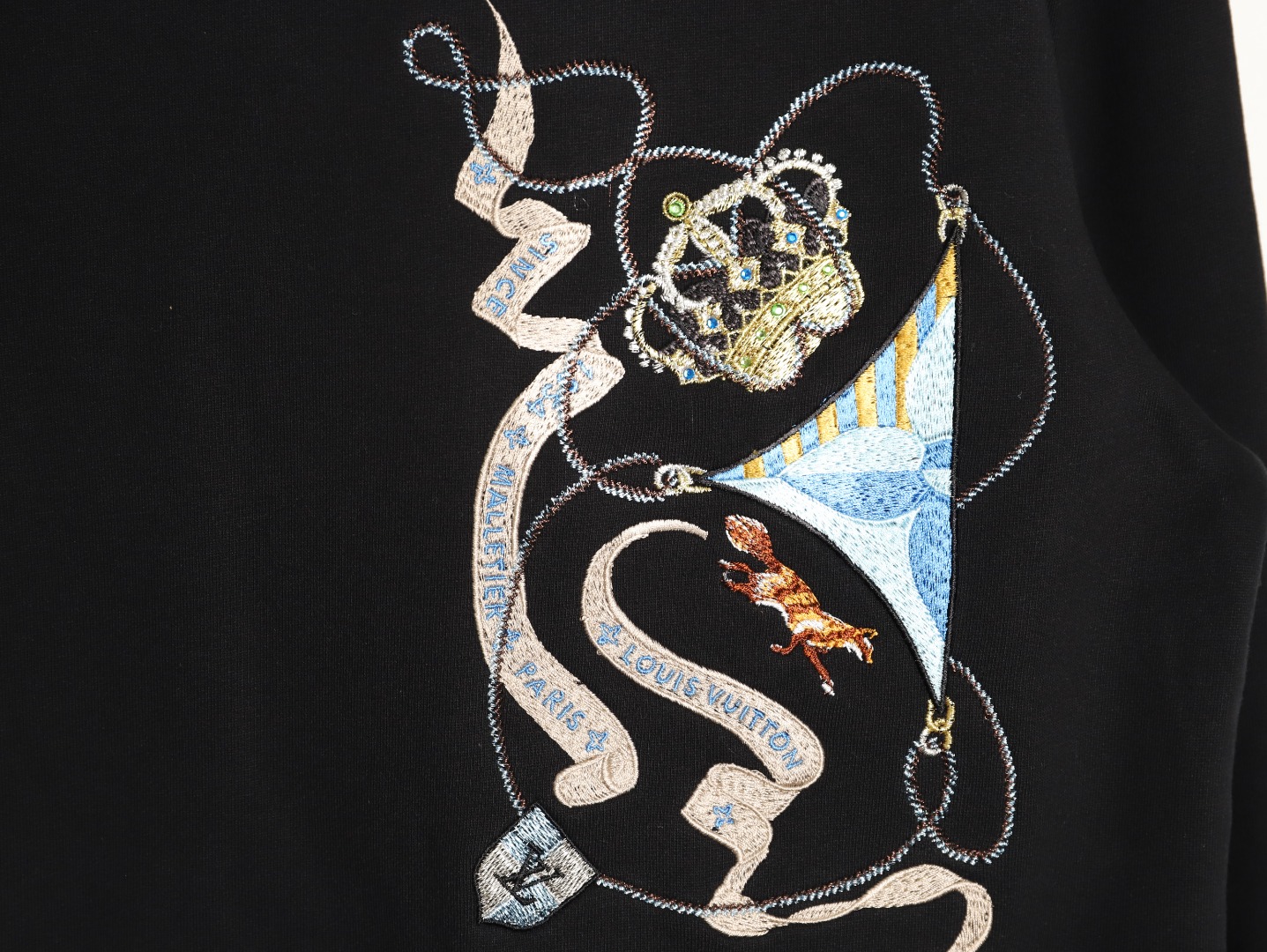 Louis Vuitton - Image 4