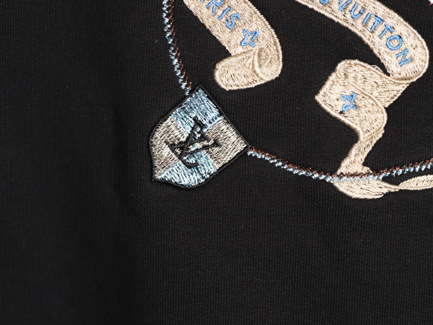 Louis Vuitton - Image 7
