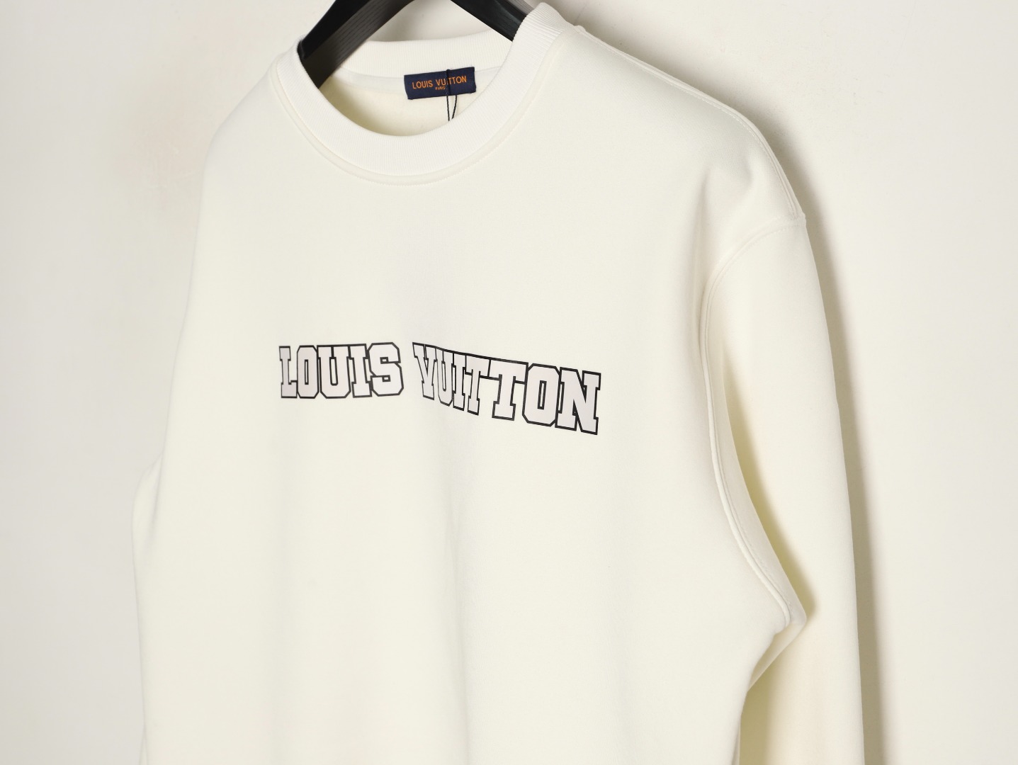 Louis Vuitton - Image 4