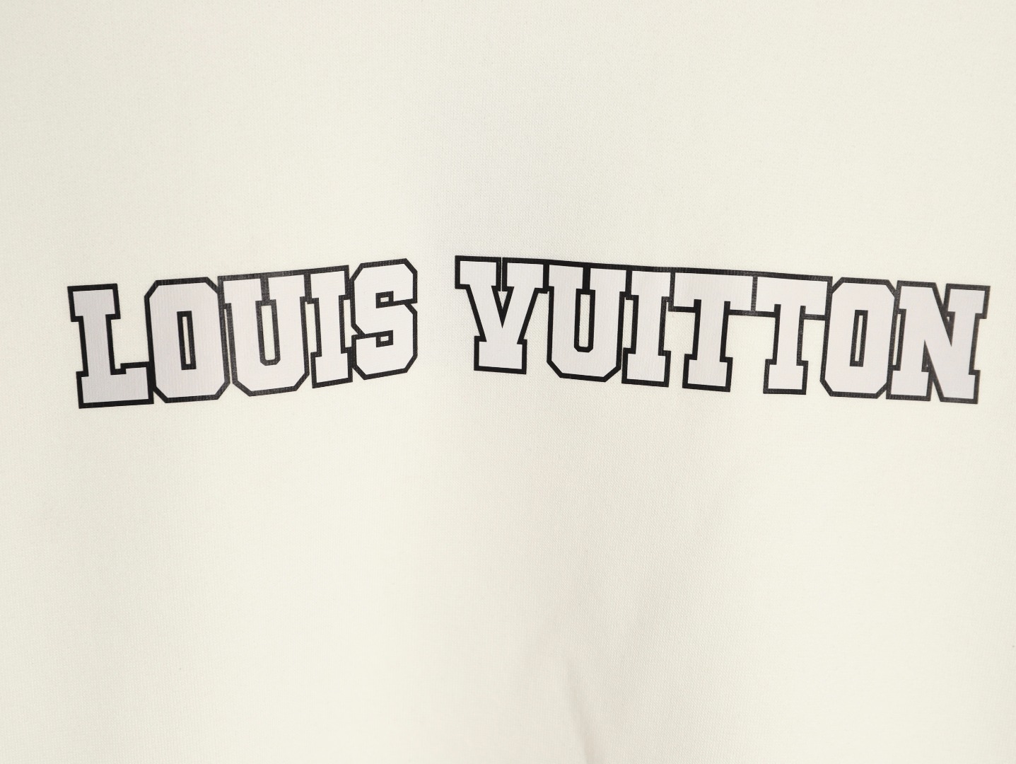 Louis Vuitton - Image 5