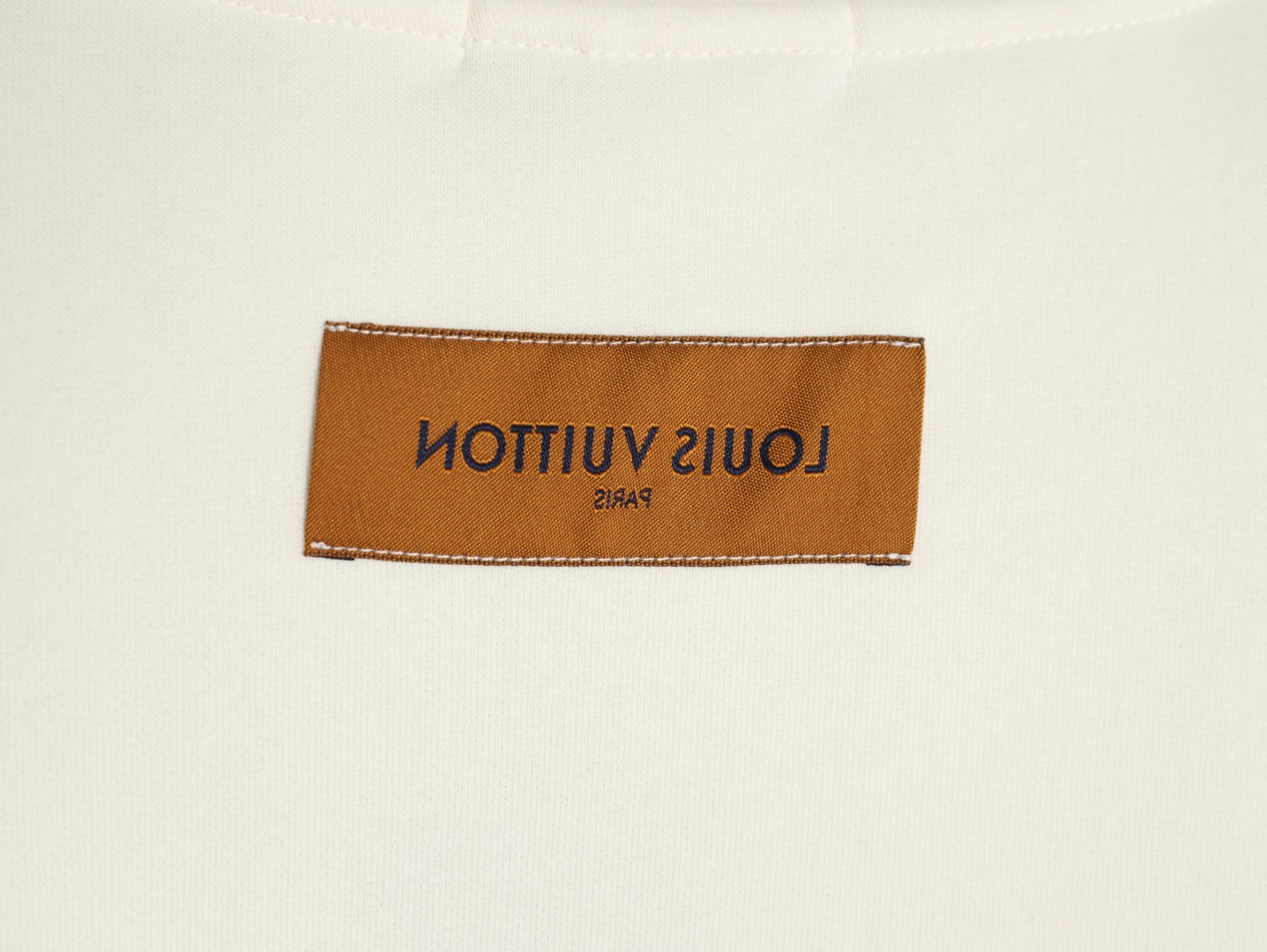 Louis Vuitton - Image 8