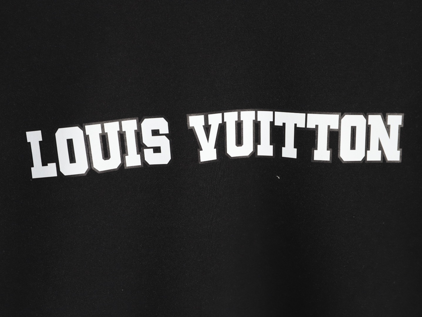 Louis Vuitton - Image 5
