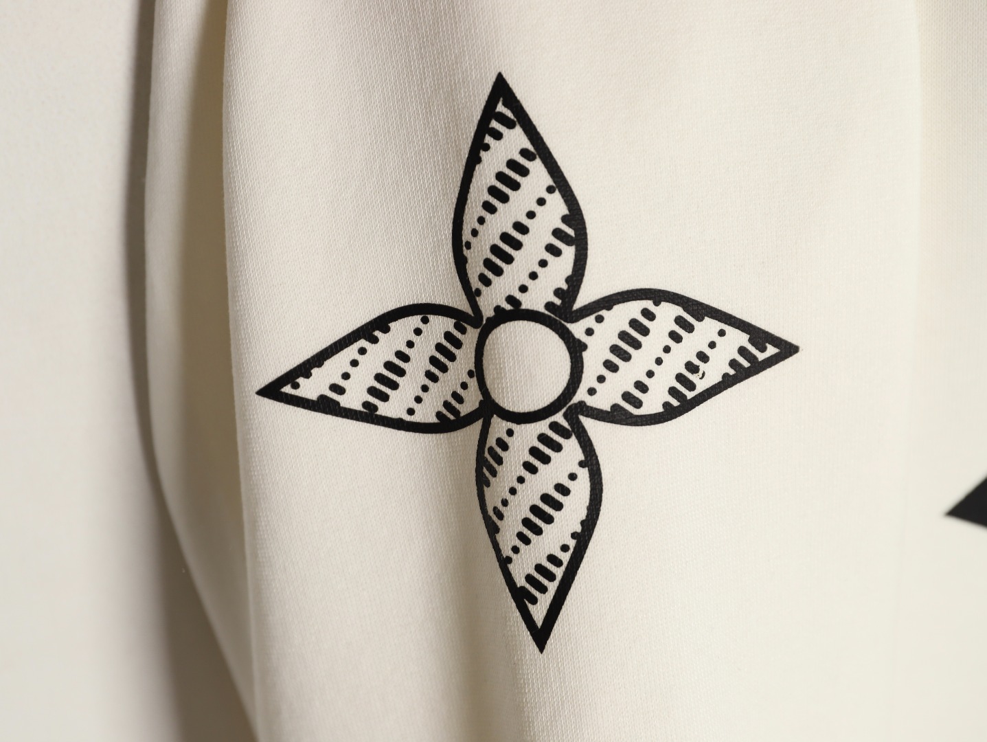 Louis Vuitton - Image 7