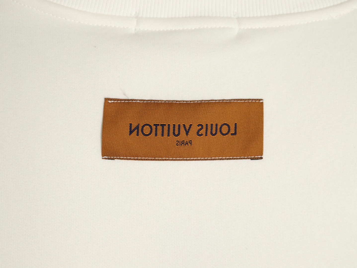 Louis Vuitton - Image 8