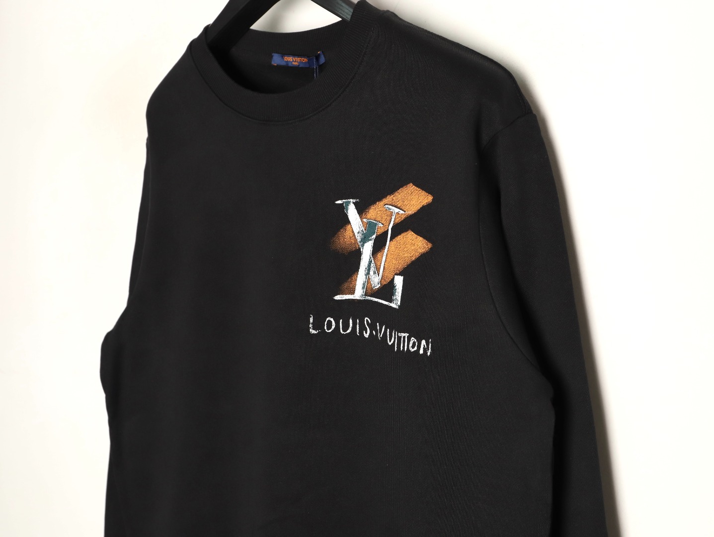 Louis Vuitton - Image 4