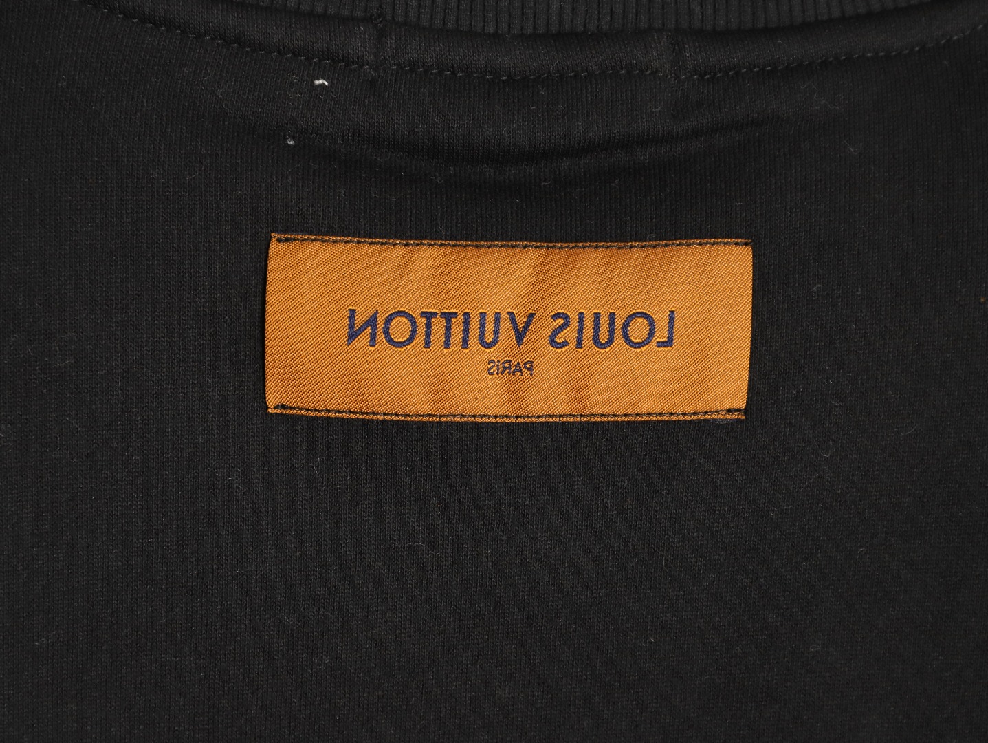Louis Vuitton - Image 8