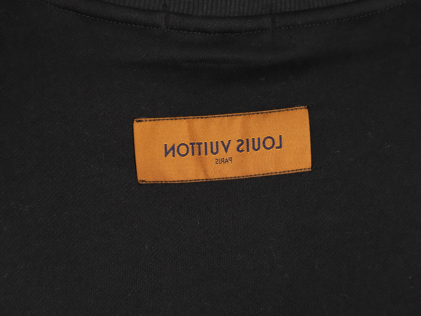 Louis Vuitton - Image 8