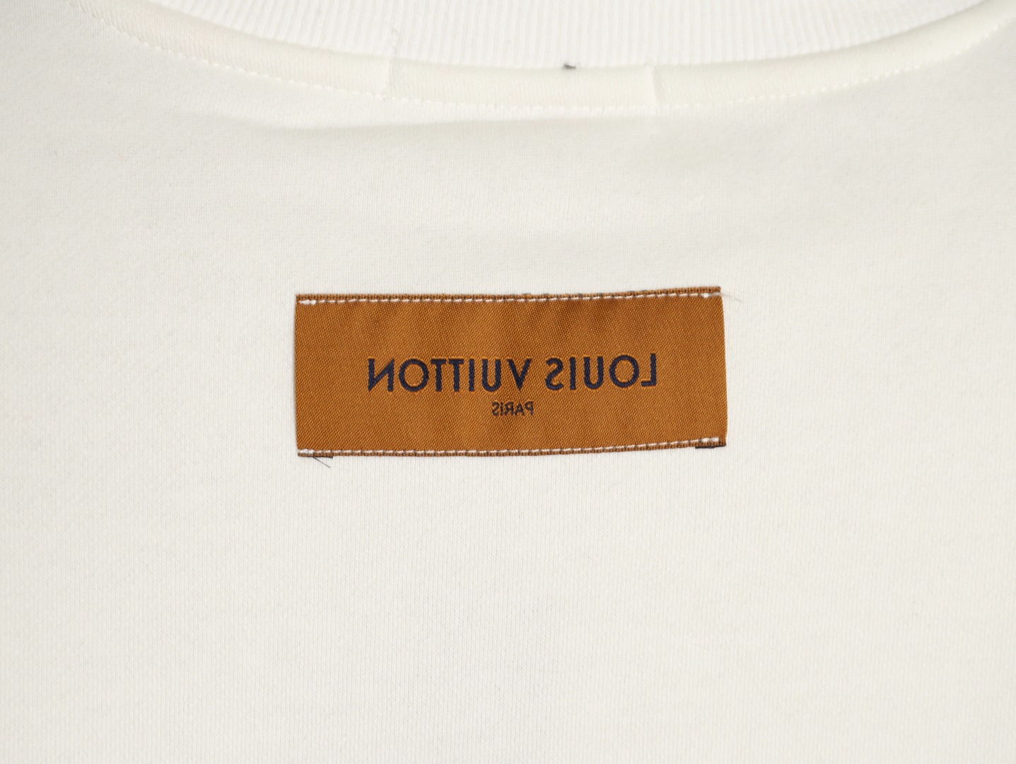 Louis Vuitton - Image 8
