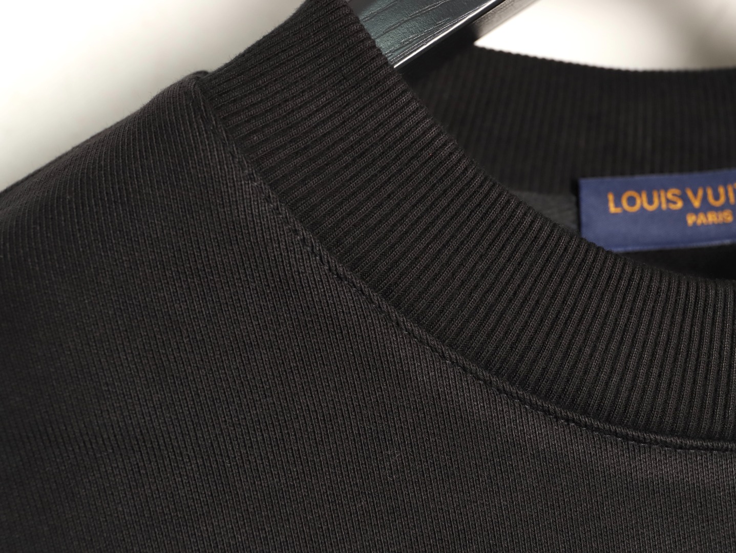 Louis Vuitton - Image 8