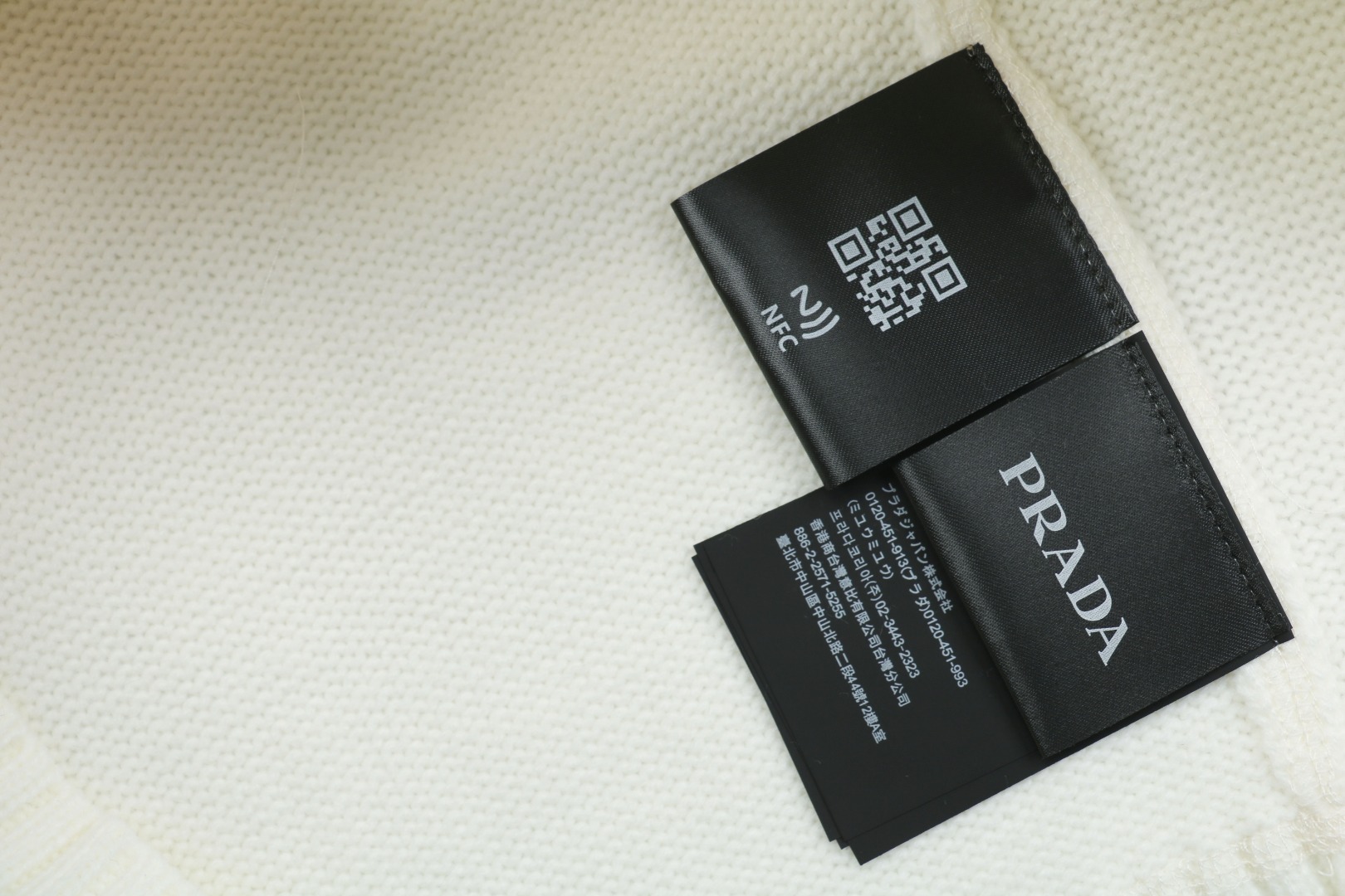 Prada - Image 9