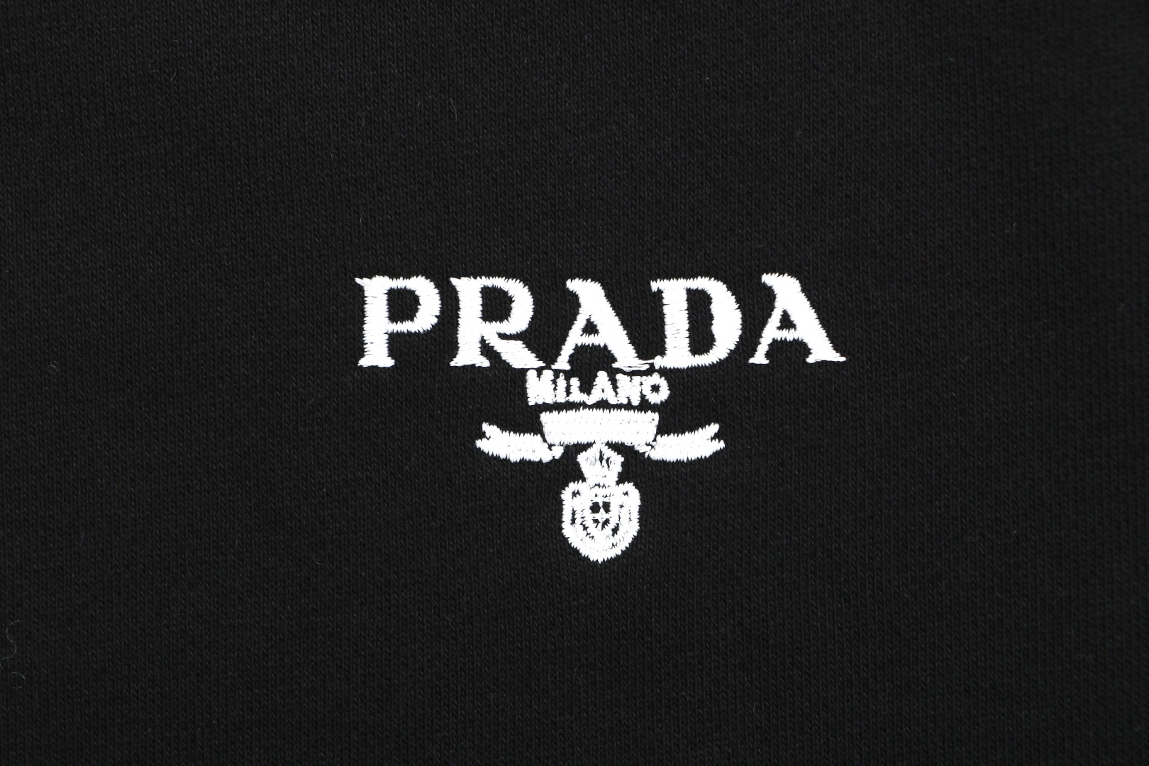 Prada - Image 6