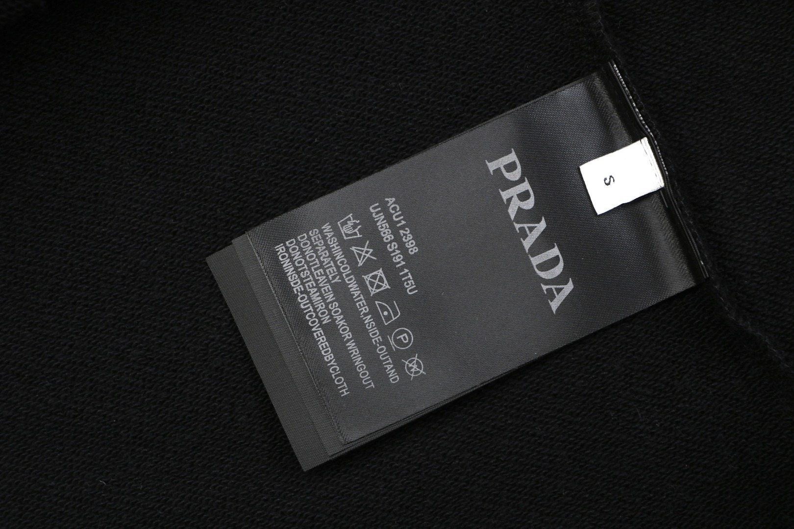 Prada - Image 9