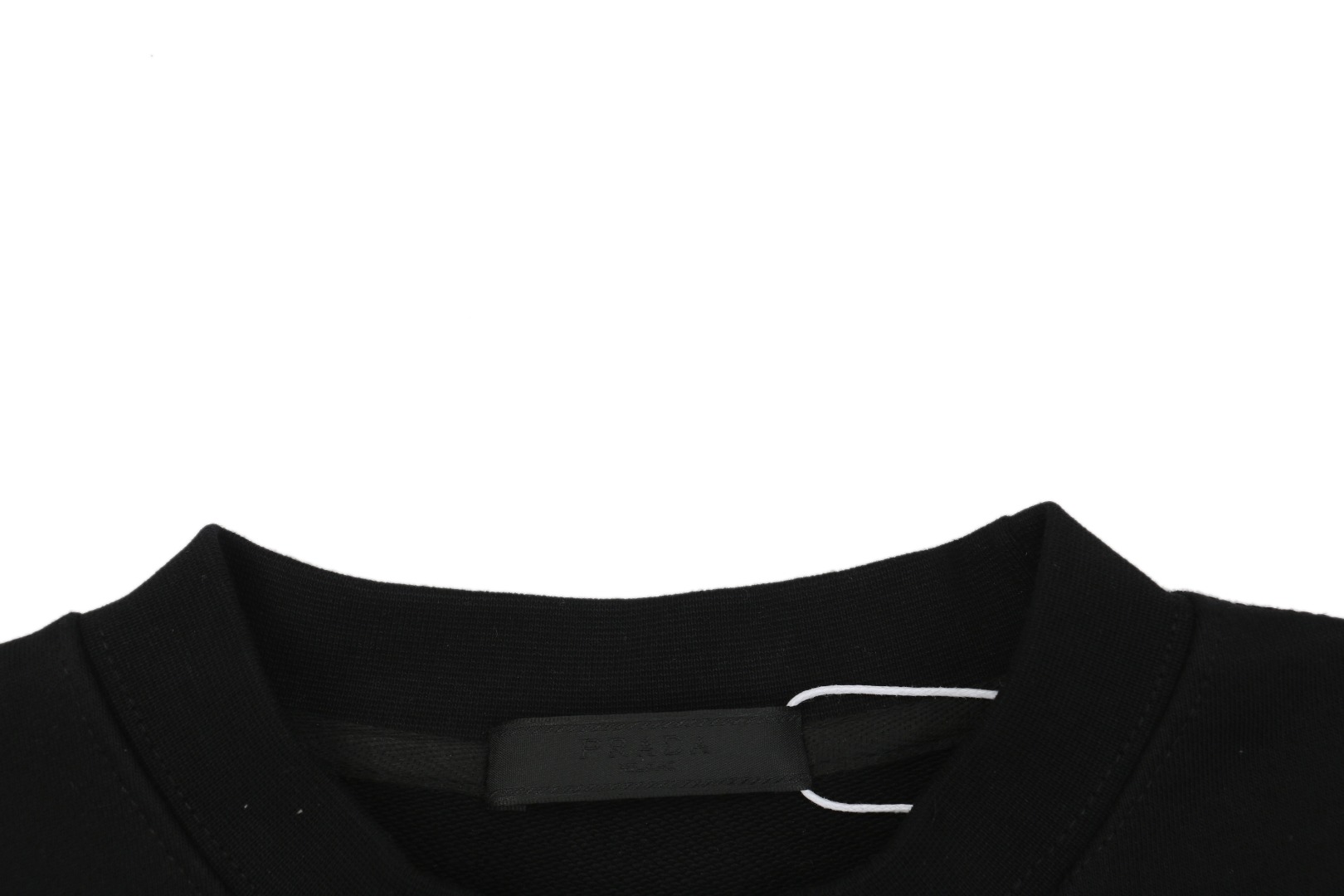 Prada - Image 3