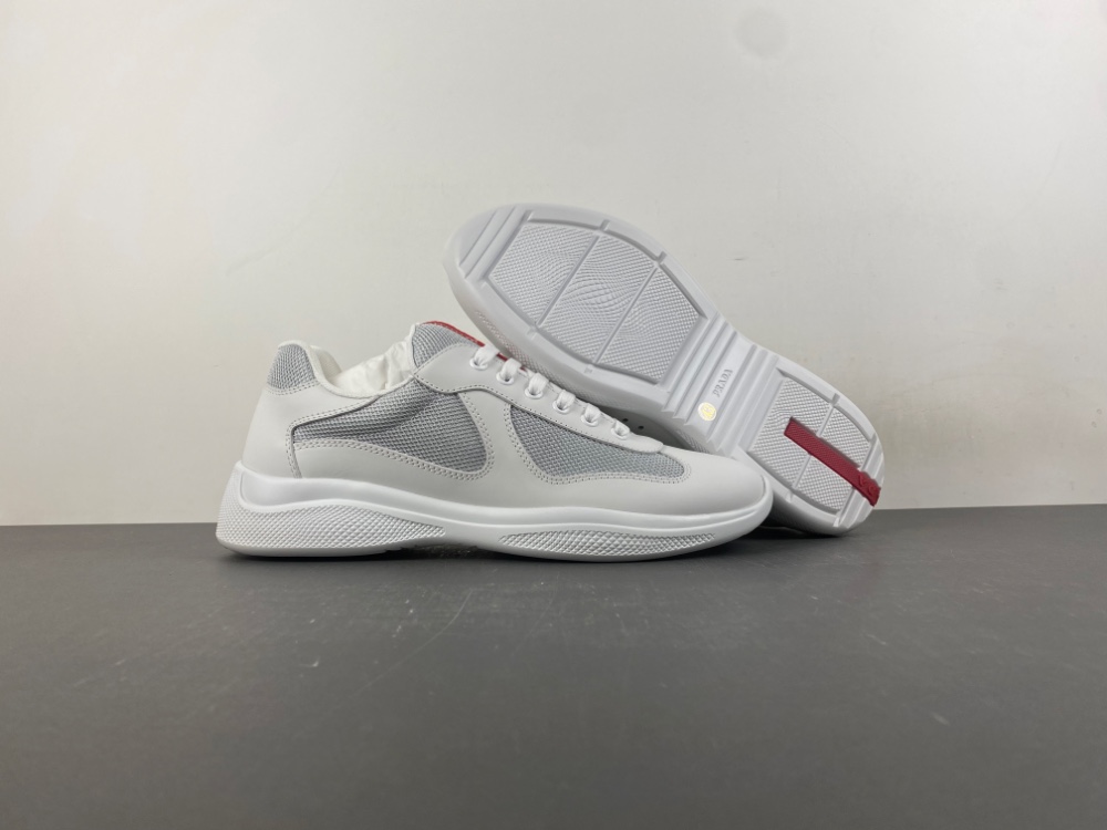 Prada - Image 4