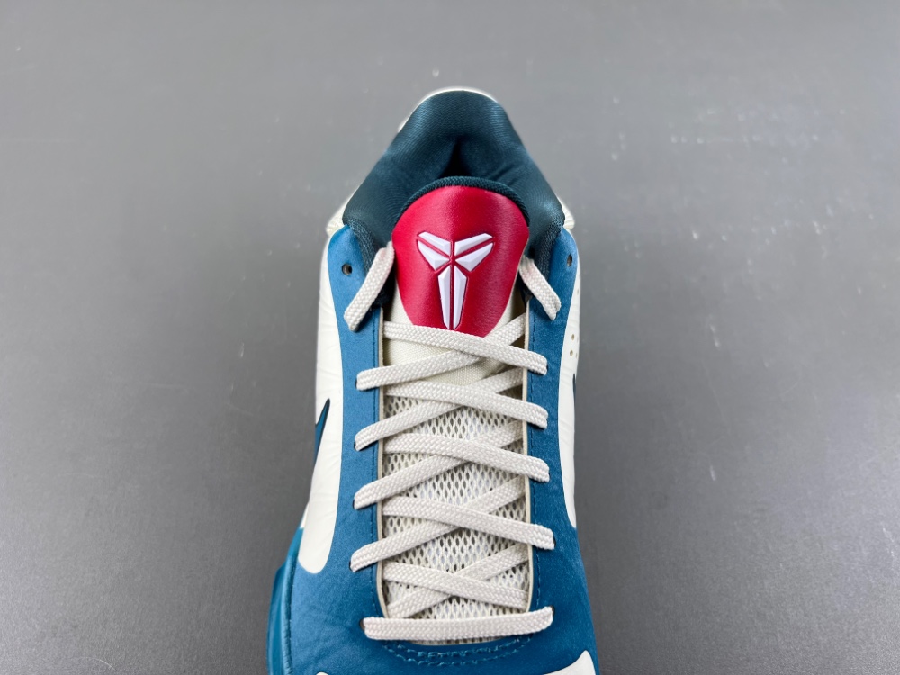 Caitlin Clark x Nike Kobe 5 Protro “Coconut Milk/Bright Spruce” - Image 5