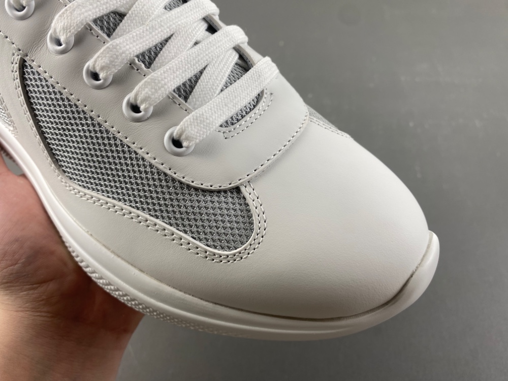 Prada - Image 6