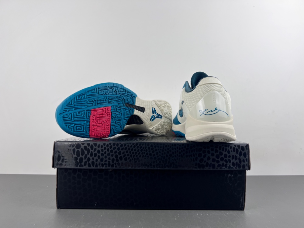 Caitlin Clark x Nike Kobe 5 Protro “Coconut Milk/Bright Spruce” - Image 9