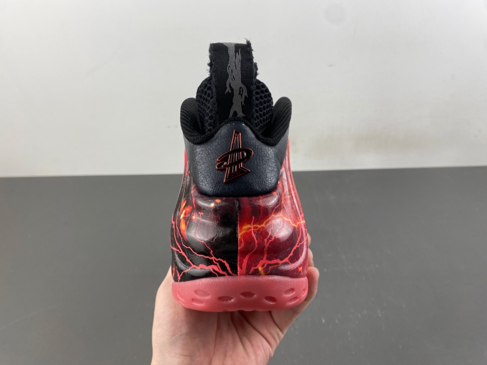 Stranger Things x Nike Air Foamposite One - Image 12