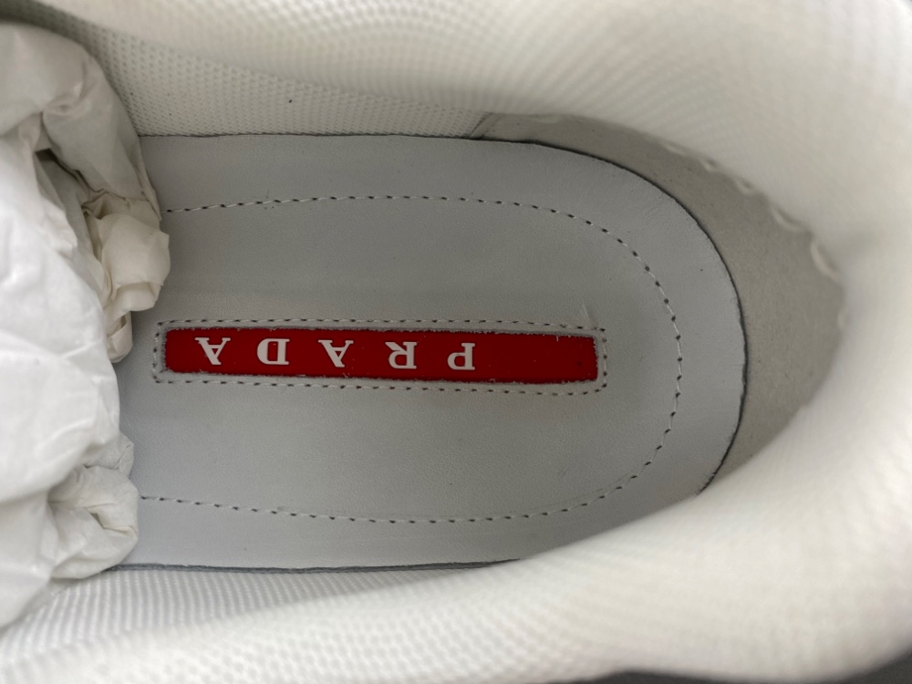 Prada - Image 13