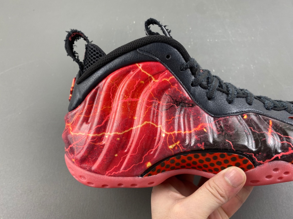 Stranger Things x Nike Air Foamposite One - Image 17